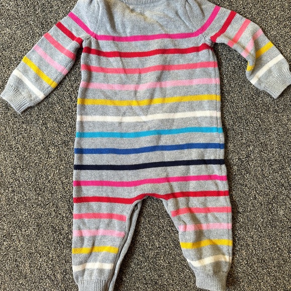 Baby gap rainbow sweater onesie - Picture 3 of 3